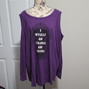 Torrid Beetlejuice I Myself Am Strange And Unusual Cold Shoulder Shirt Top 4 4X
